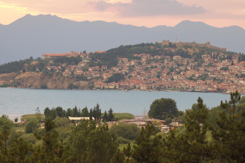 Villa Megdani B Ohri Dış mekan fotoğraf